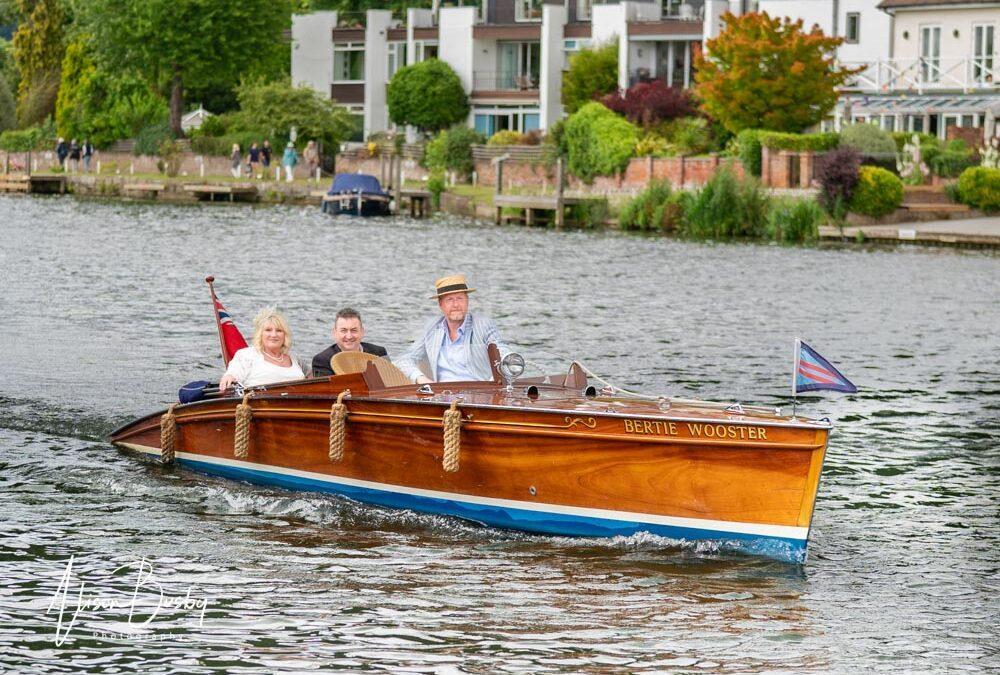 Waterside venues | Compleat Angler wedding photographer