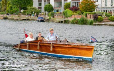 Waterside venues | Compleat Angler wedding photographer
