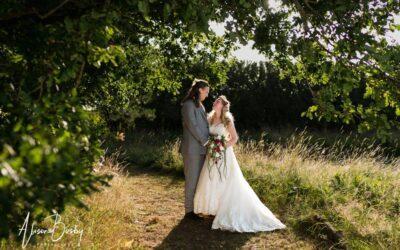 A sunset Buckinghamshire woodland wedding