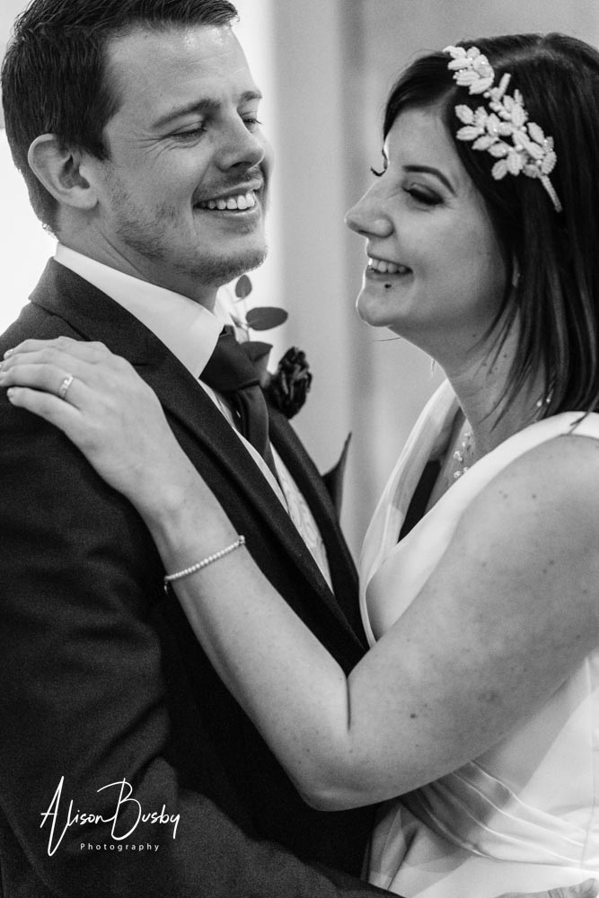 the oxfordshire hotel wedding photographer