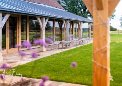 Rackleys wedding photography. Garden at Rackleys Barn.