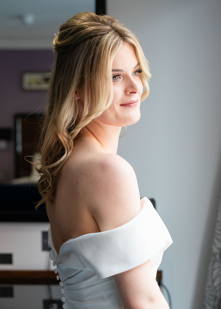 Bride portrait at the Bull Hotel in Gerrards Cross