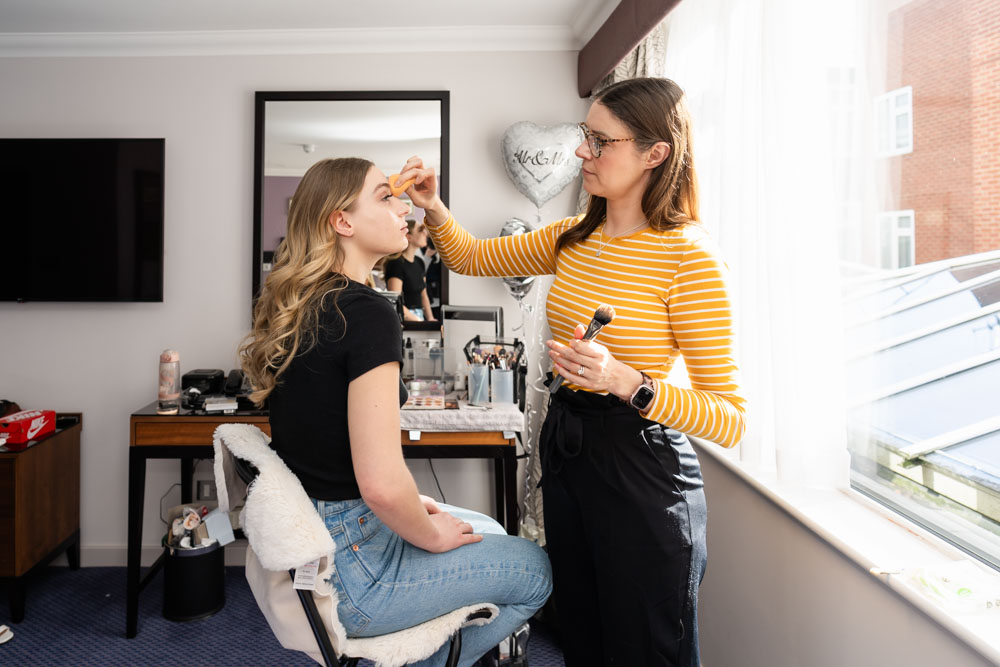 Bridal prep at the Bull Hotel in Gerrards Cross
