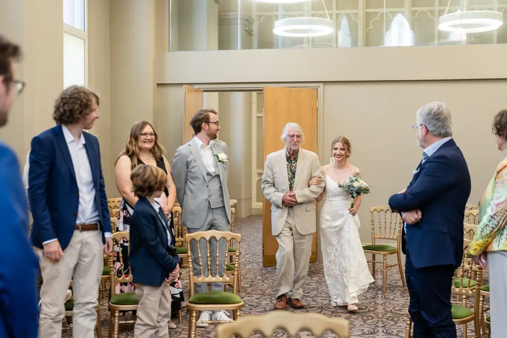 Bride arriving for ceremony. Reading Town Hall Wedding photographer
