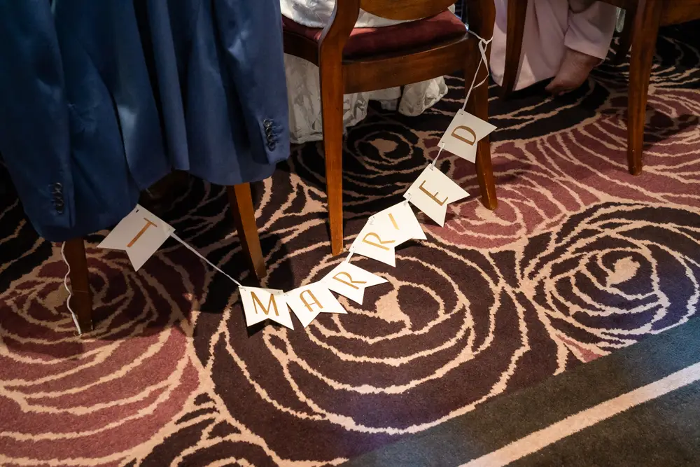 Just married sign. Roseate wedding photographer in Reading.