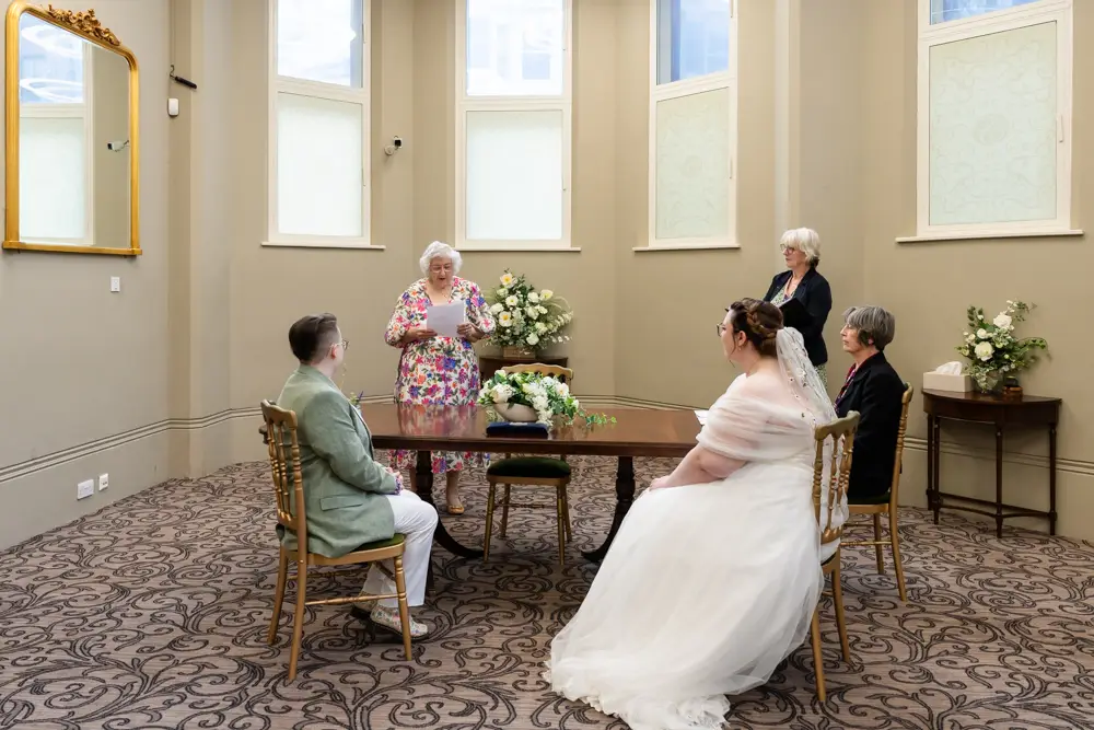 Reading Town Hall wedding photographer. wedding ceremony at the town hall.